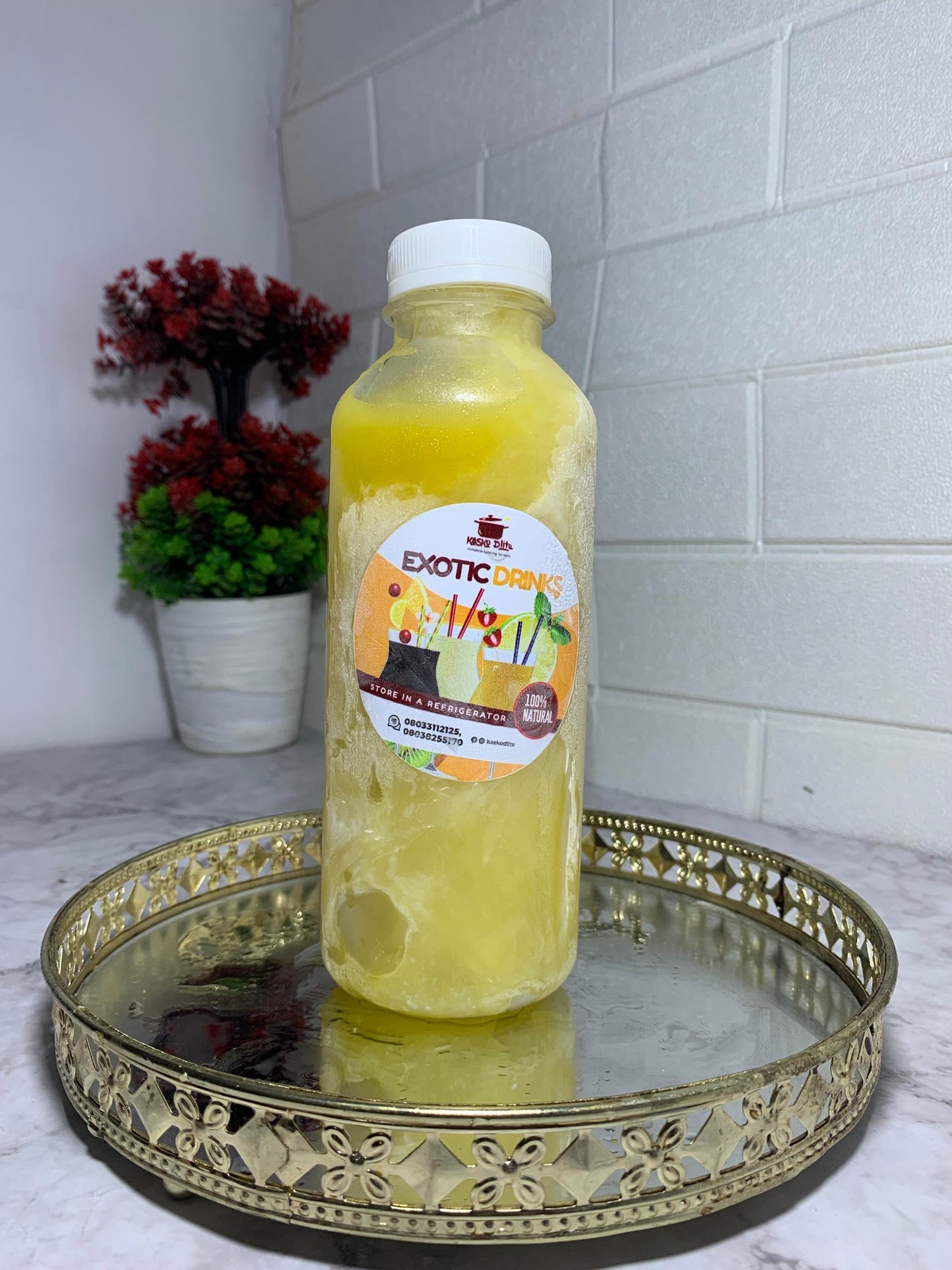 GINGER AND PINEAPPLE DRINK